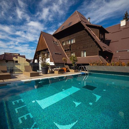 Elexus Boutique Hotell Predeal Exteriör bild
