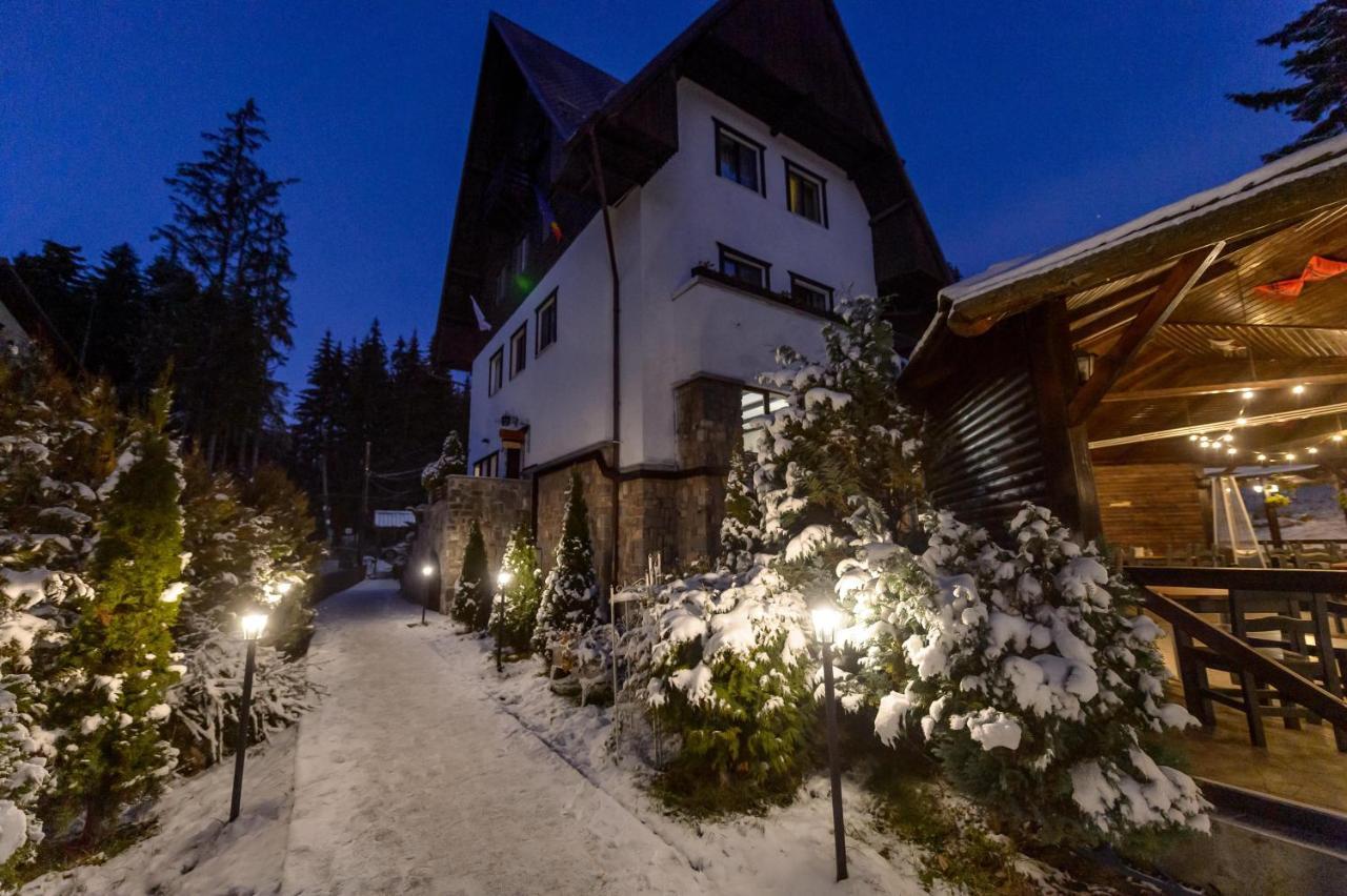 Elexus Boutique Hotell Predeal Exteriör bild